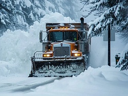 Уборка снега и льда в зимний период